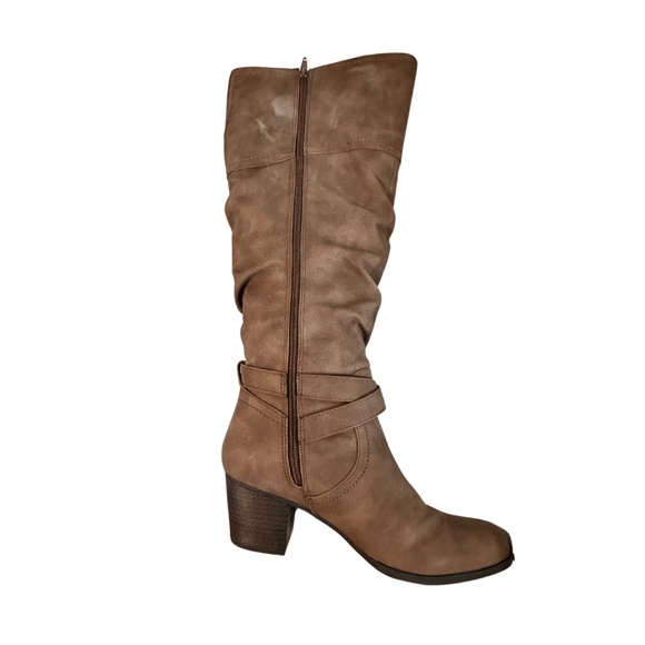 Brown "Irsimba" knee-high boots by Indigo Rd., size 8M - Picture 13 of 14